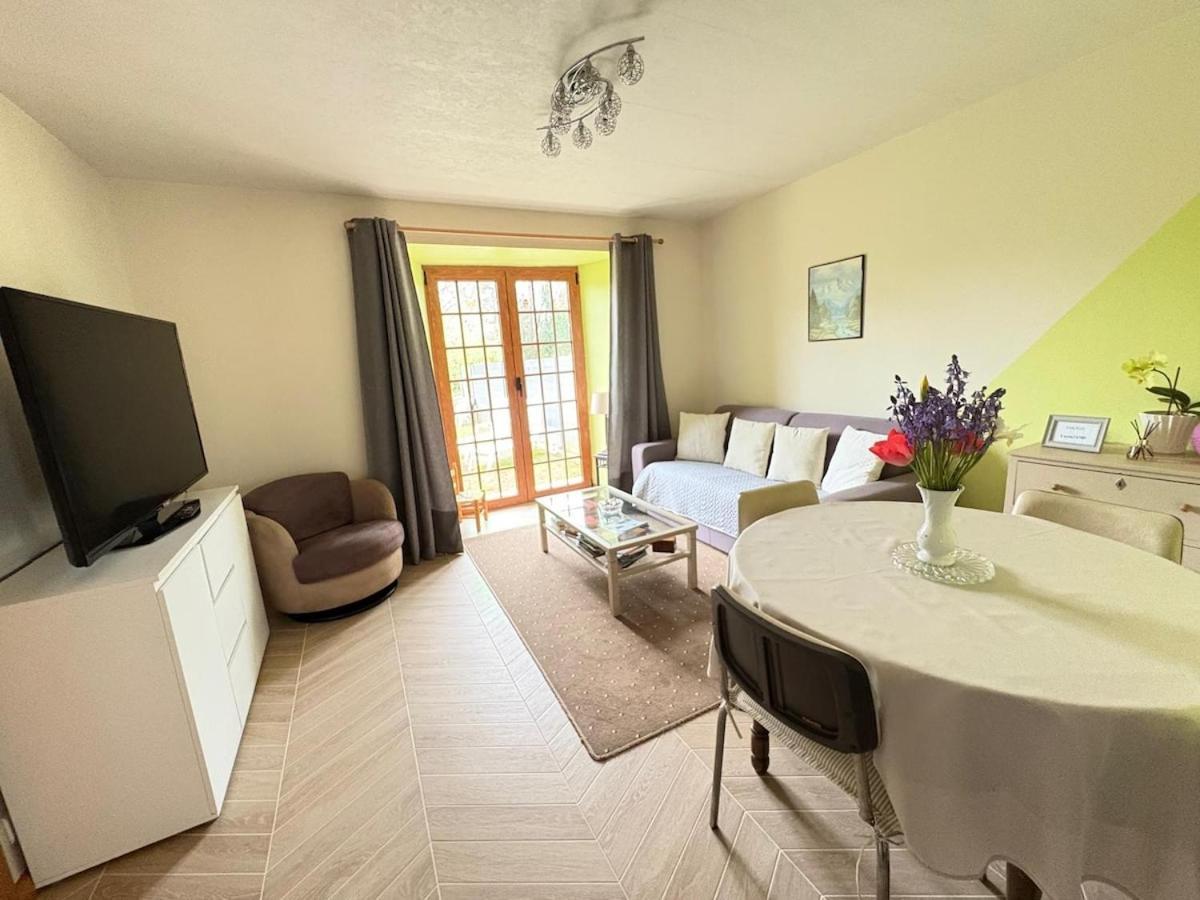 Апартаменты Chez Lucia A 15Min De Perigueux A 6Km Autoroute A89 Eglise-Neuve-de-Vergt Экстерьер фото