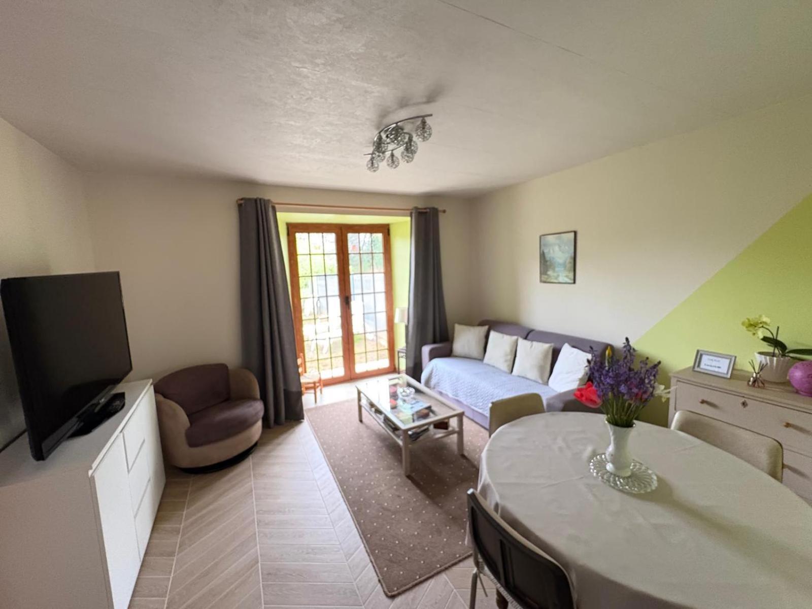 Апартаменты Chez Lucia A 15Min De Perigueux A 6Km Autoroute A89 Eglise-Neuve-de-Vergt Экстерьер фото