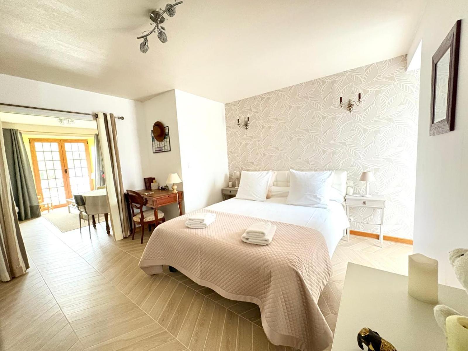 Апартаменты Chez Lucia A 15Min De Perigueux A 6Km Autoroute A89 Eglise-Neuve-de-Vergt Экстерьер фото